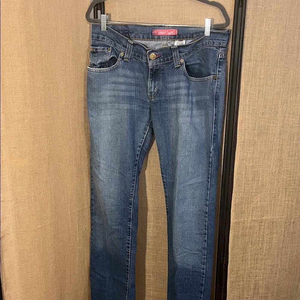 Levi's Women's Straight Leg Jeans in Deep Blue